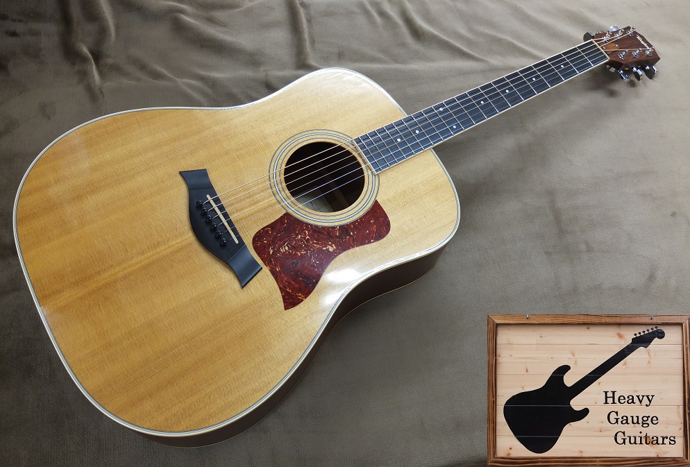 オール単板のTaylor DN3、2008年製。なかなかの美品です！