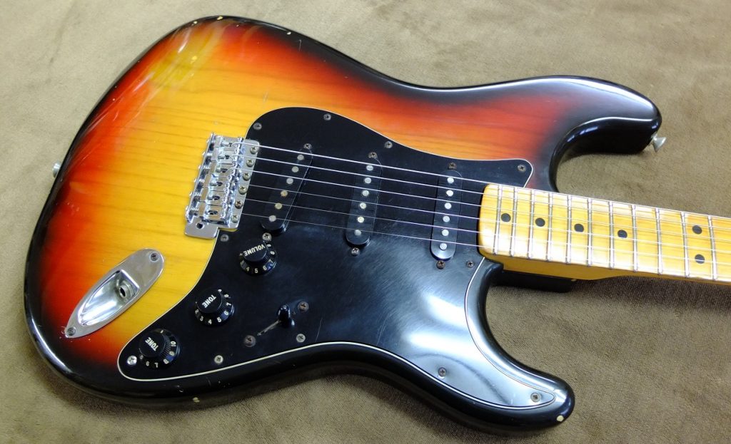 1979年製 Fender STRATOCASTERのサウンドチェック | 千葉 船橋 ギター買取り 販売 ・・・ギターショップ Heavy  Gauge Guitars