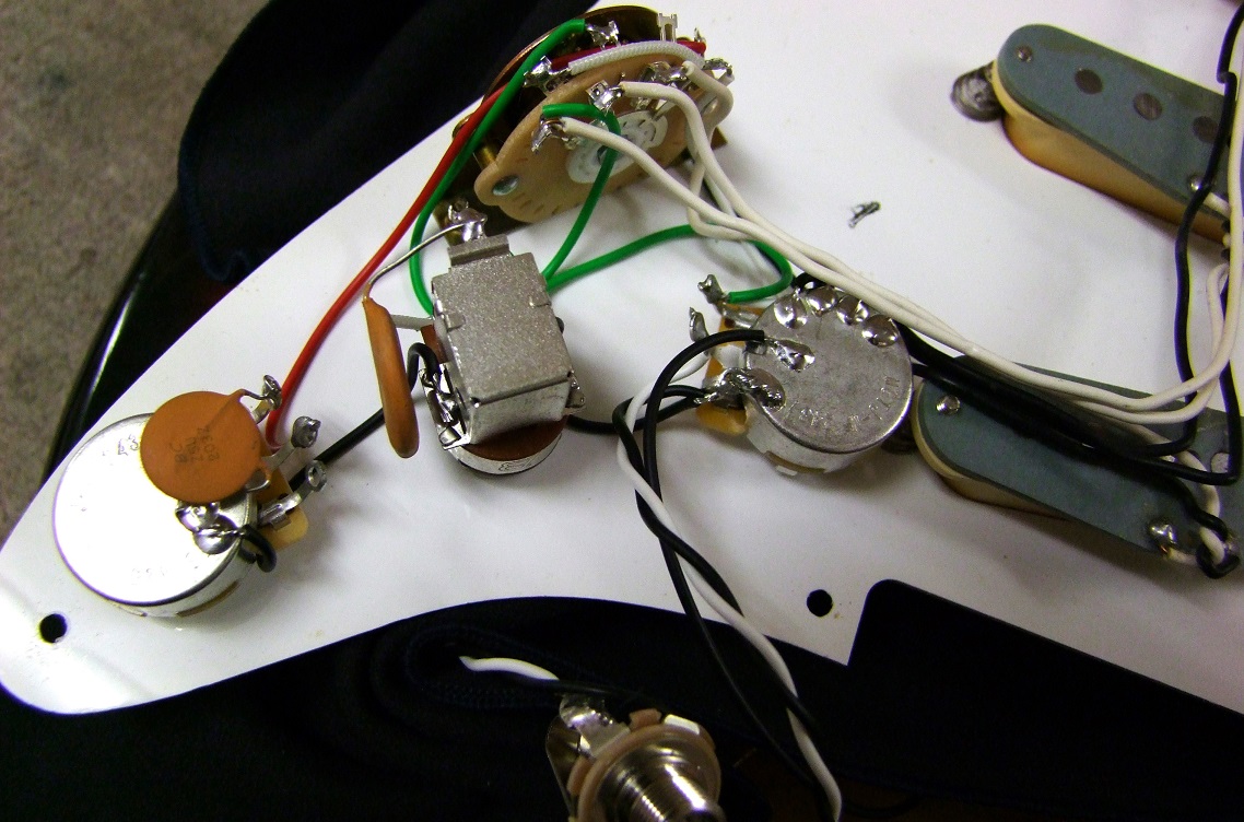 ST Typeギターのレストア／オーバーホール例：1978年製 Tokai ST60